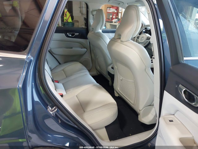 Продажа на аукционе авто 2022 Volvo Xc60 B5 Momentum, vin: YV4L12RK3N1911934, номер лота: 45539048