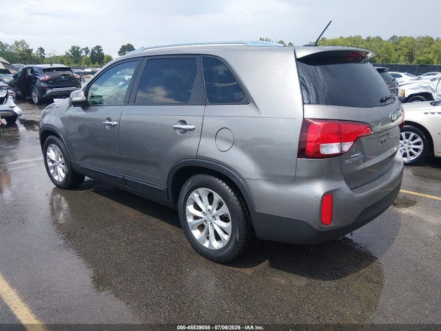 2015 Kia Sorento Ex V6 მანქანა იყიდება აუქციონზე, vin: 5XYKU4A7XFG647945, აუქციონის ნომერი: 45539058