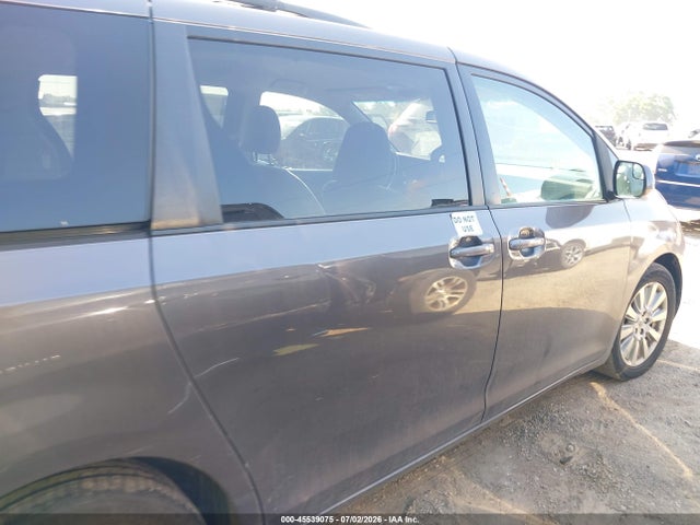 Aukcja sprzedaży 2015 Toyota Sienna Le 7 Passenger, vin: 5TDJK3DC9FS126206, numer aukcji: 45539075