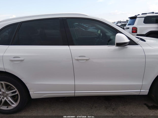 Продажа на аукционе авто 2015 Audi Q5 2.0t Premium, vin: WA1LFAFP8FA050129, номер лота: 45539097