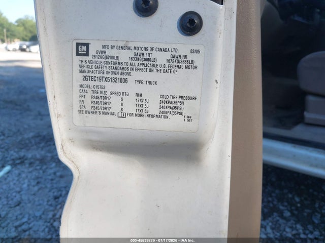 2005 Gmc Sierra 1500 მანქანა იყიდება აუქციონზე, vin: 2GTEC19TX51321006, აუქციონის ნომერი: 45539229