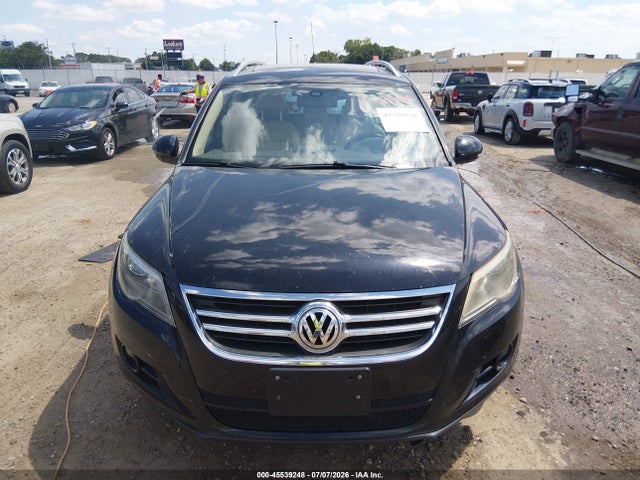 2011 Volkswagen Tiguan Sel მანქანა იყიდება აუქციონზე, vin: WVGBV7AX2BW545322, აუქციონის ნომერი: 45539248