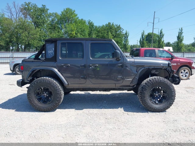1C4HJXEG6JW291777 Jeep Wrangler Unlimited Sahara