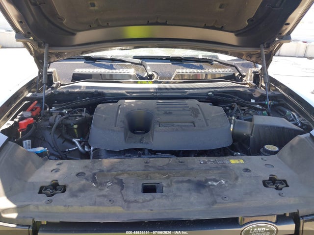 SALEWFEU1R2260985 Land Rover Defender 130 P400 Outbound