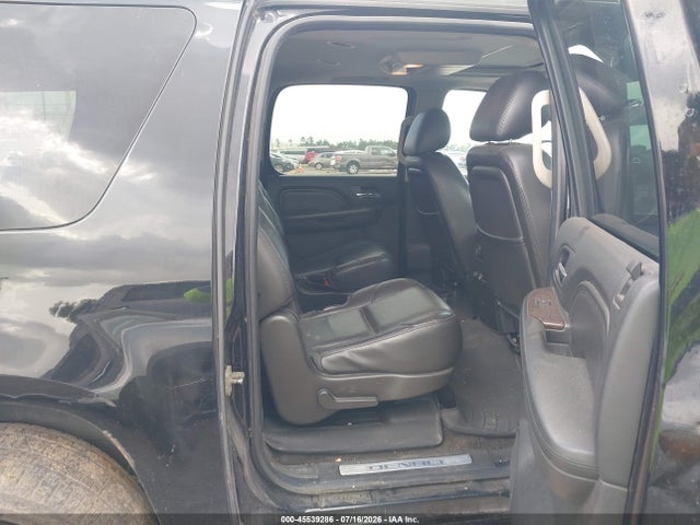 2013 Gmc Yukon Xl 1500 Denali მანქანა იყიდება აუქციონზე, vin: 1GKS2MEF5DR368770, აუქციონის ნომერი: 45539286