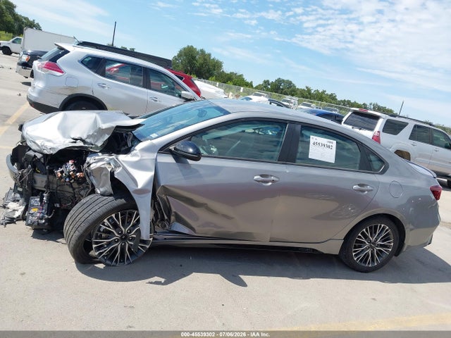 45539302 :رقم المزاد ، 3KPF54AD8PE620309 vin ، 2023 Kia Forte Gt-line مزاد بيع