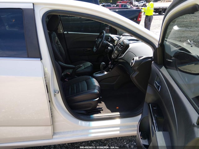 Chevrolet Sonic Rs Auto 2014 1G1JG6SB7E4154263 Image 5