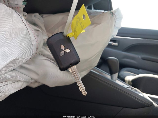 Продажа на аукционе авто 2022 Mitsubishi Outlander Sport 2.0 Be 2wd/2.0 Es 2wd/2.0 Le 2wd/2.0 S 2wd, vin: JA4APUAUXNU006696, номер лота: 45539325