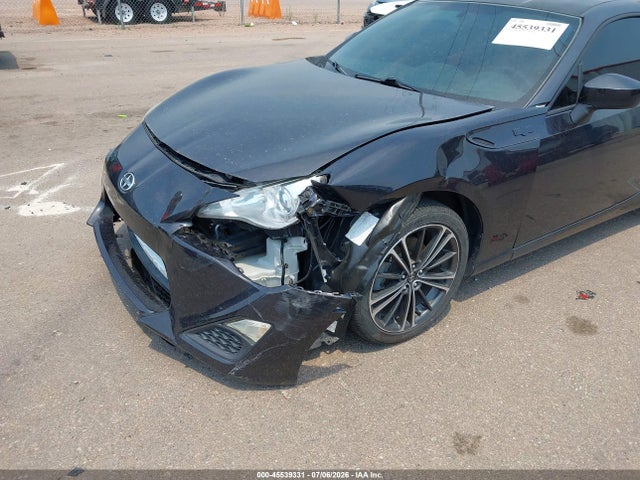 Scion FR-S 2015 JF1ZNAA18F9702700 Image 17