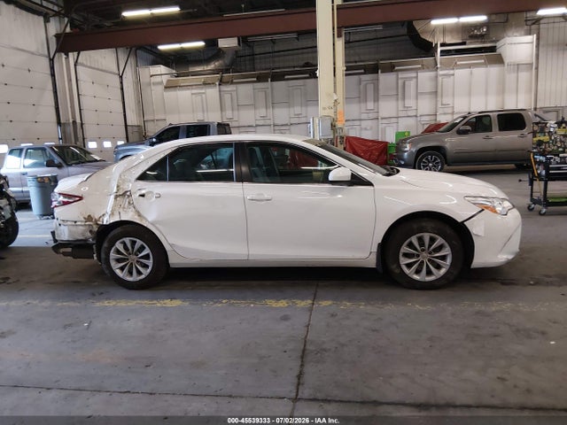 Toyota CAMRY LE 2016 4T4BF1FK3GR528349 Image 14