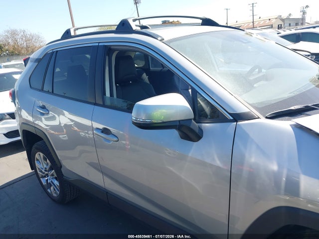 Toyota Rav4 Xle Premium 2020 JTMC1RFV5LJ021667 Image 14