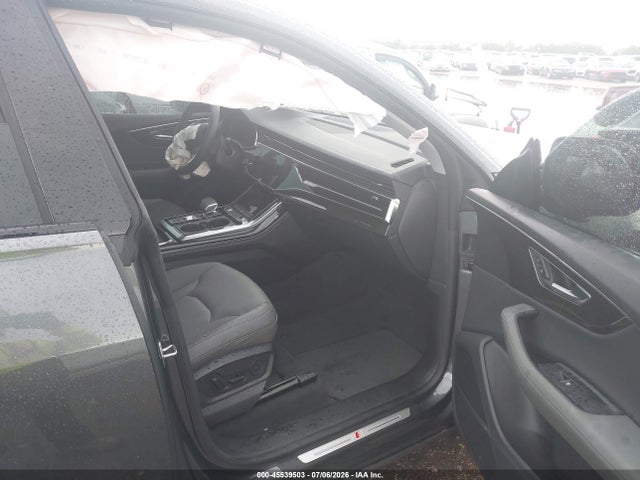 Audi Q8 Premium Plus 55 Tfsi Quattro 2025 WA1EVBF11SD003465 Image 5