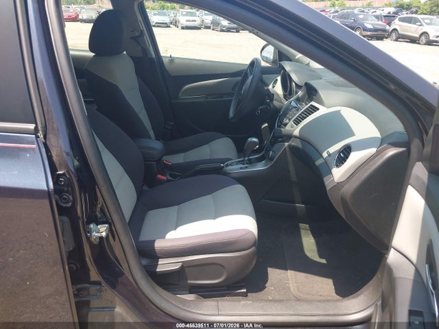 Aukcja sprzedaży 2015 Chevrolet Cruze Ls Auto, vin: 1G1PA5SG1F7245739, numer aukcji: 45539511