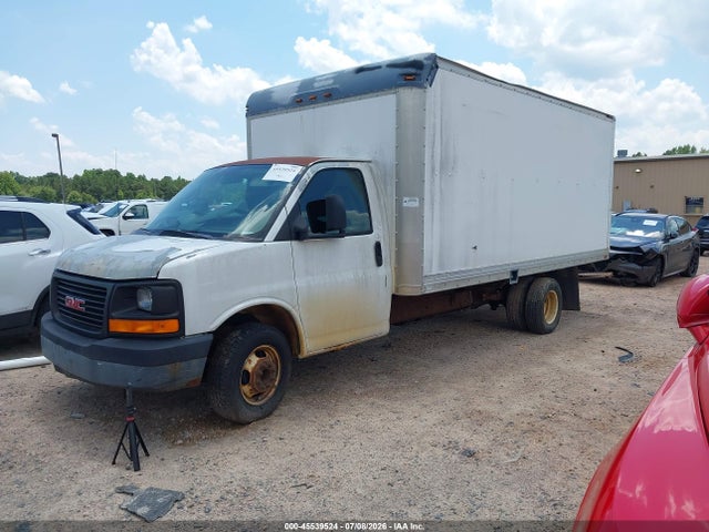 45539524 :رقم المزاد ، 1GDJG31UX41908759 vin ، 2004 Gmc Savana Cutaway Standard W/c7l/c7n مزاد بيع