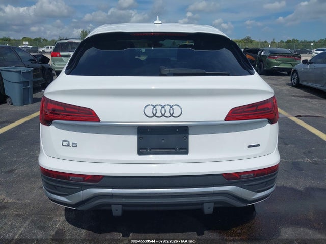 2023 Audi Q5 Sportback Premium Plus 45 Tfsi S Line Quattro S Tronic მანქანა იყიდება აუქციონზე, vin: WA15AAFY2P2113379, აუქციონის ნომერი: 45539544