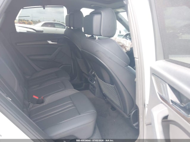 2023 Audi Q5 Sportback Premium Plus 45 Tfsi S Line Quattro S Tronic მანქანა იყიდება აუქციონზე, vin: WA15AAFY2P2113379, აუქციონის ნომერი: 45539544