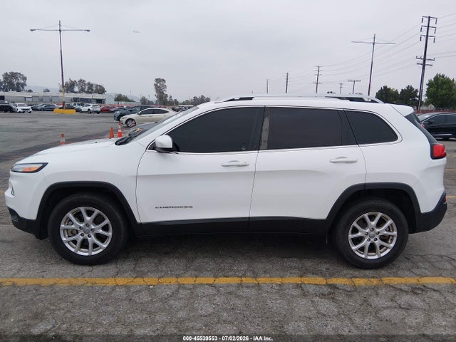 1C4PJMCB7JD528466 Jeep Cherokee Latitude 4x4