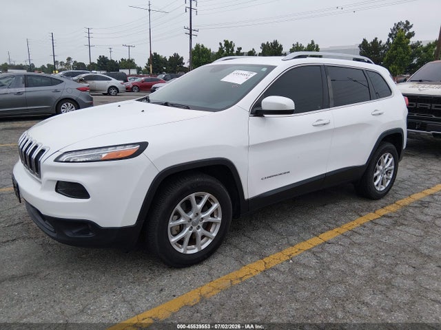 1C4PJMCB7JD528466 Jeep Cherokee Latitude 4x4