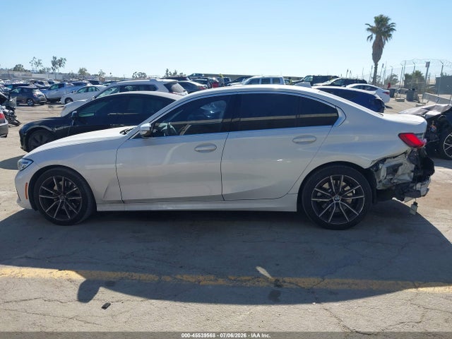 WBA5R1C51KAK08875 BMW 330I