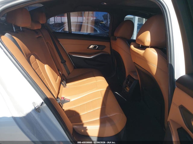 WBA5R1C51KAK08875 BMW 330I