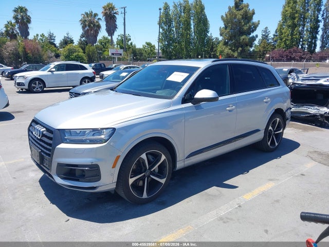 Audi Q7 55 Premium 2019 WA1VAAF74KD018391 Image 2