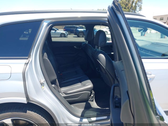 Audi Q7 55 Premium 2019 WA1VAAF74KD018391 Image 8