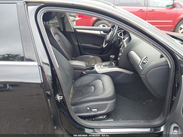 2013 Audi A4 2.0t Premium მანქანა იყიდება აუქციონზე, vin: WAUBFAFL6DN049644, აუქციონის ნომერი: 45539589
