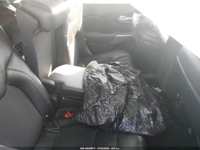 Jeep Cherokee Latitude Plus 4x4 2019 1C4PJMLX9KD126543 Image 8