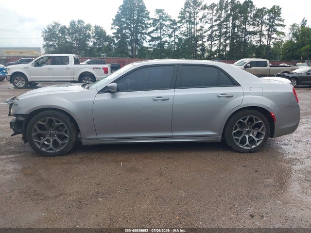 Продажа на аукционе авто 2018 Chrysler 300 300s, vin: 2C3CCABG8JH203823, номер лота: 45539692