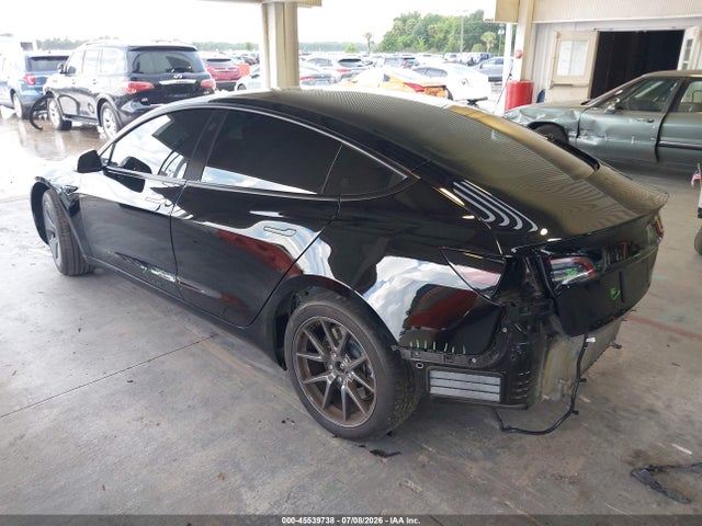 Tesla Model 3 Rear-wheel Drive 2023 5YJ3E1EA0PF697574 Image 3
