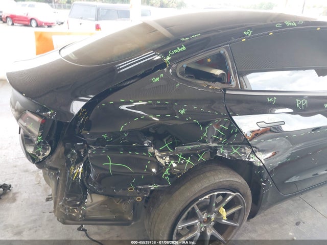 Tesla Model 3 Rear-wheel Drive 2023 5YJ3E1EA0PF697574 Image 6