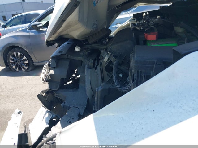 Honda CR-V LX 2018 2HKRW5H32JH421644 Image 20