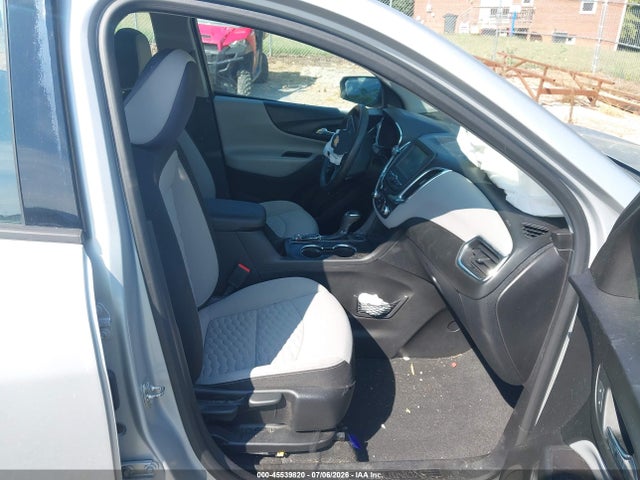 Продажа на аукционе авто 2018 Chevrolet Equinox Ls, vin: 2GNAXREV5J6277770, номер лота: 45539820