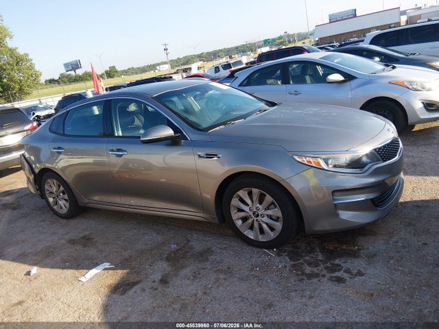 2018 Kia Optima Ex მანქანა იყიდება აუქციონზე, vin: 5XXGU4L37JG193554, აუქციონის ნომერი: 45539860