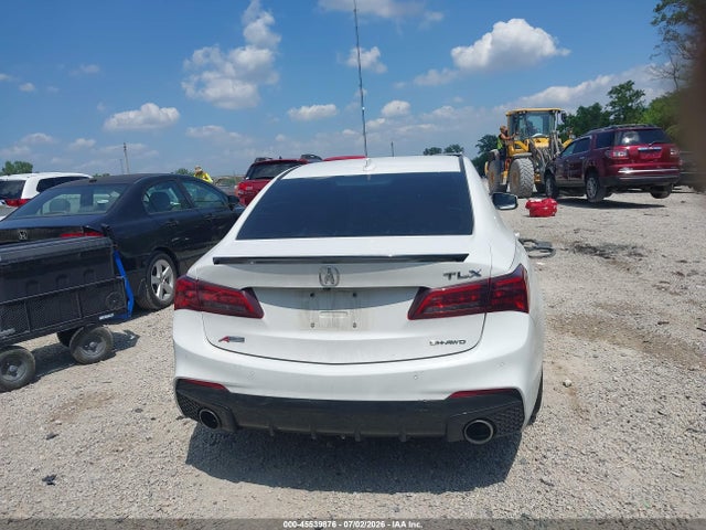 2018 Acura Tlx Tech   A-spec Pkgs მანქანა იყიდება აუქციონზე, vin: 19UUB3F6XJA005695, აუქციონის ნომერი: 45539876