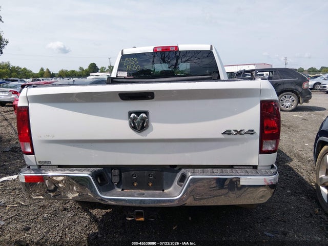 2018 Ram 1500 Tradesman  4x4 6'4 Box მანქანა იყიდება აუქციონზე, vin: 1C6RR7FTXJS329017, აუქციონის ნომერი: 45539880