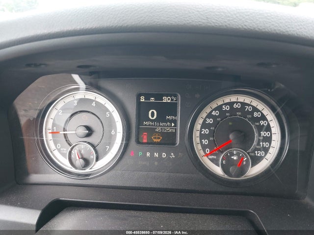 2018 Ram 1500 Tradesman  4x4 6'4 Box მანქანა იყიდება აუქციონზე, vin: 1C6RR7FTXJS329017, აუქციონის ნომერი: 45539880