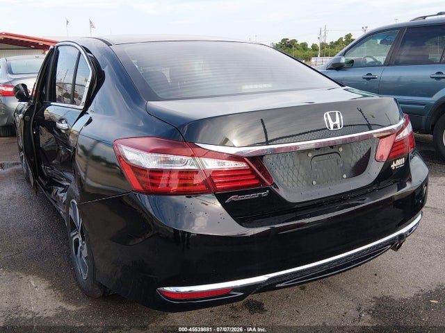 Honda ACCORD LX 2017 1HGCR2F38HA303194 Image 3
