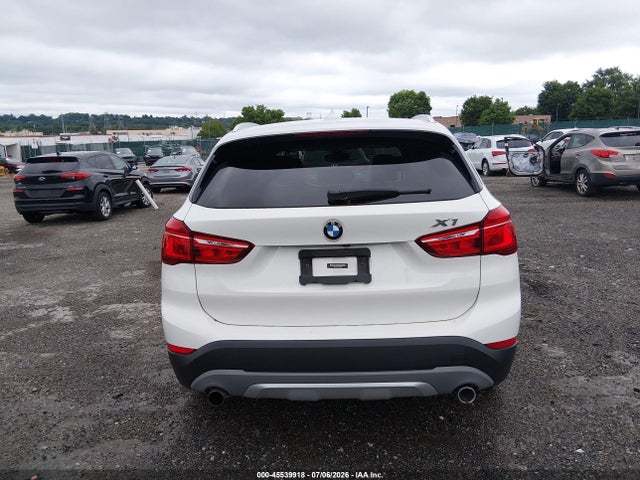 WBXHT3C30J5F88252 BMW X1 Xdrive28i