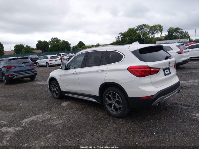 WBXHT3C30J5F88252 BMW X1 Xdrive28i