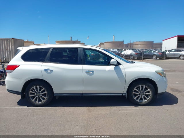 5N1AR2MN2FC619939 Nissan Pathfinder S