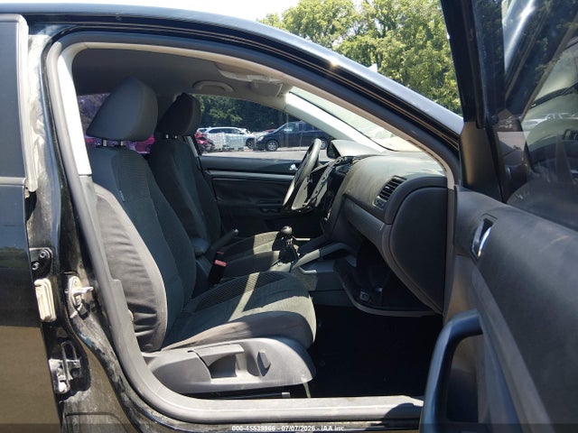 2009 Volkswagen Jetta S მანქანა იყიდება აუქციონზე, vin: 3VWJM71K39M069810, აუქციონის ნომერი: 45539966