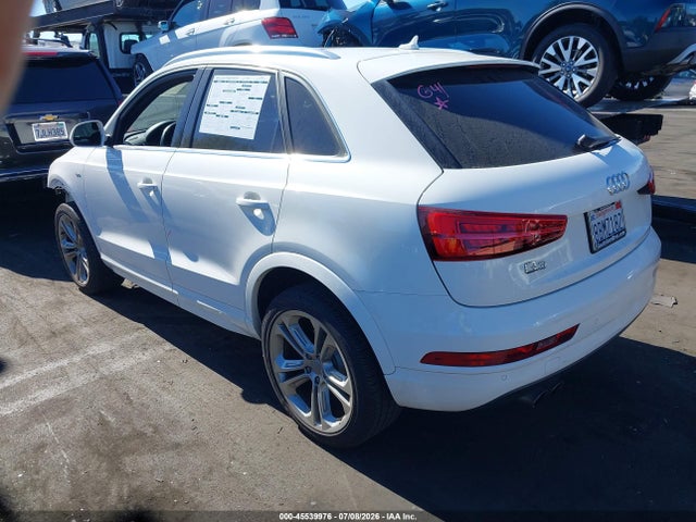 WA1HCCFS1JR013027 Audi Q3 2.0t Premium/2.0t Sport Premium
