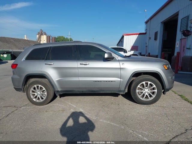 1C4RJFAG5MC699455 Jeep Grand Cherokee Laredo E 4x4