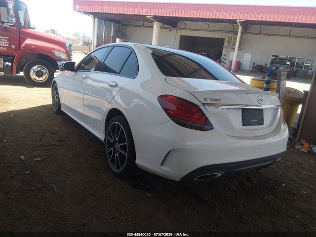 Mercedes-Benz C 300 2019 55SWF8DB6KU306321 Image 3