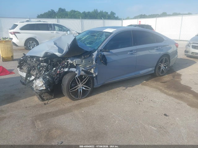 45540022 :رقم المزاد ، 1HGCV2F92NA007275 vin ، 2022 Honda Accord Touring مزاد بيع