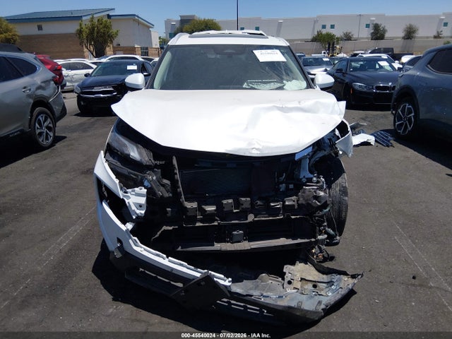 JN8BT3BA1SW008622 Nissan Rogue Sv Fwd