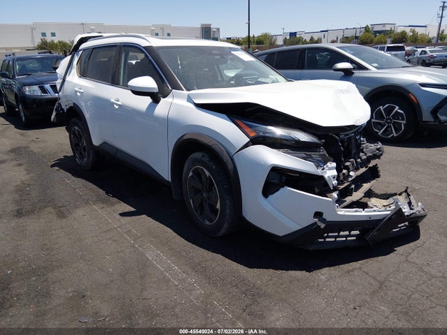 JN8BT3BA1SW008622 Nissan Rogue Sv Fwd