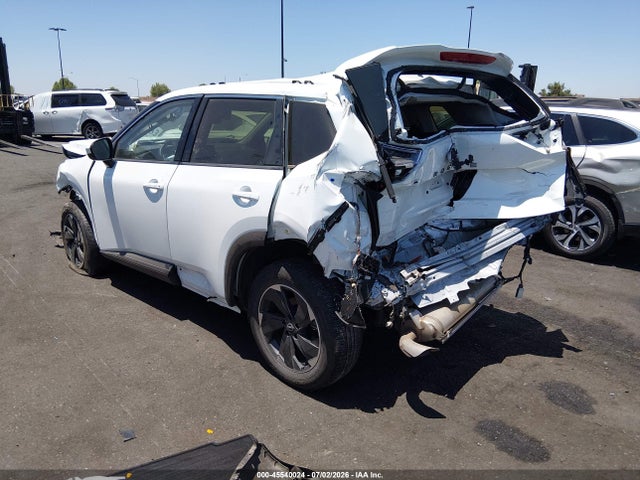 JN8BT3BA1SW008622 Nissan Rogue Sv Fwd