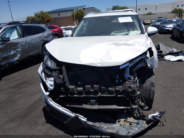 JN8BT3BA1SW008622 Nissan Rogue Sv Fwd